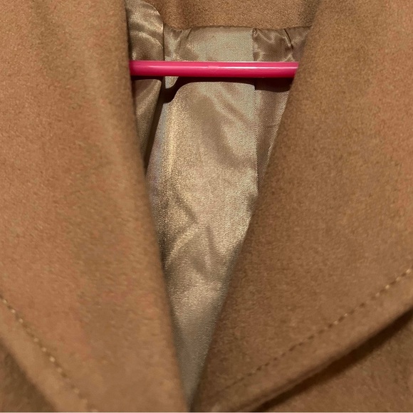 Kenneth Cole Newyork Coat - Picture 7 of 8